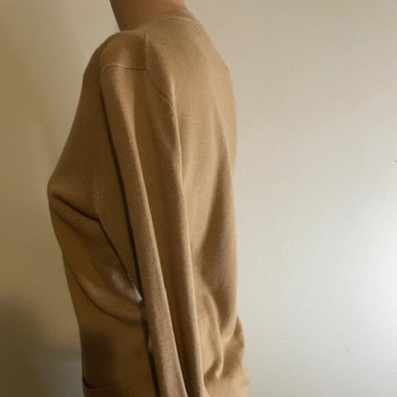 CARDIGAN - Banana Republic Beige  - Medium - Picture 2 of 2
